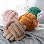 Coussin boule | Gris clair - Vignette | Coussin Malin